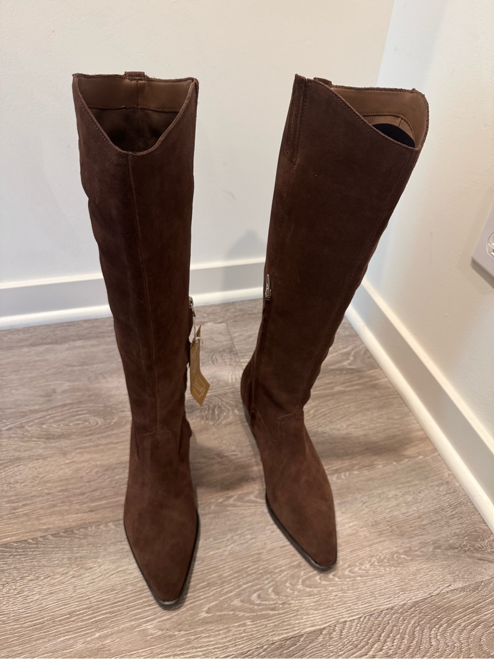 Dolce Vita virona h2o boots dk brown suede 8.5
